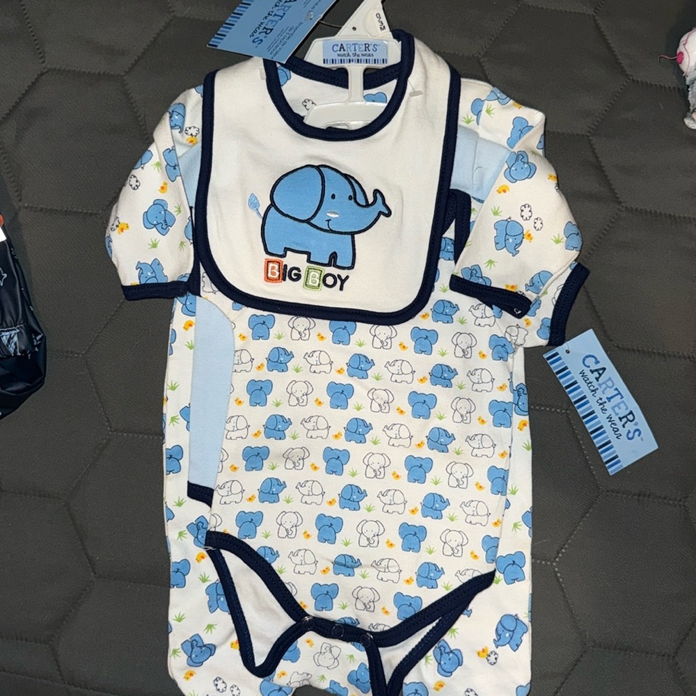 Carter’s 3 piece onesies